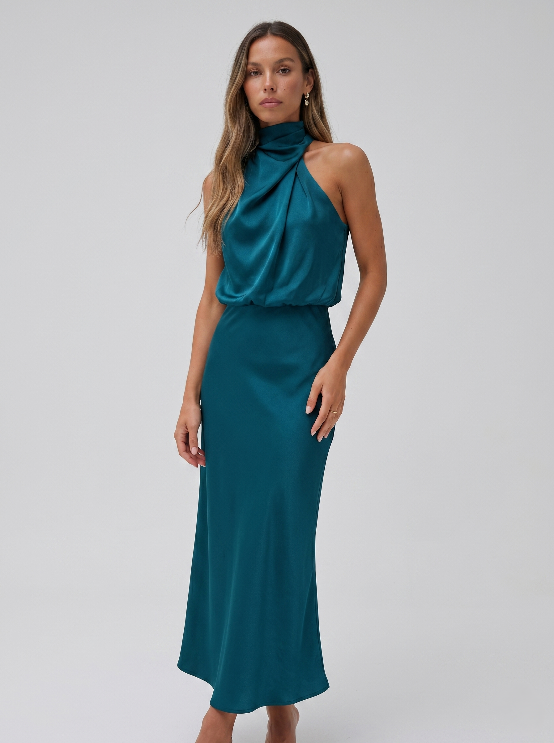 Sabrina | Abito Halter Eleganza Raffinata