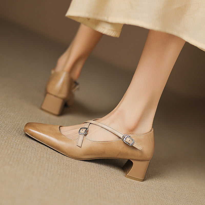 Marvane Kitten Heels in Pelle