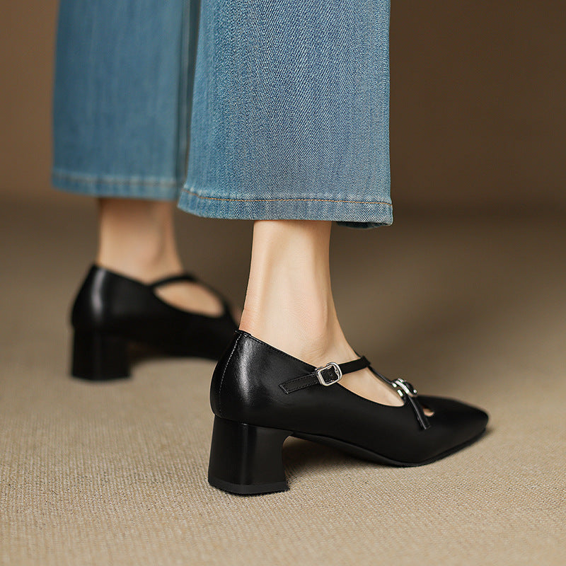 Marvane Kitten Heels in Pelle
