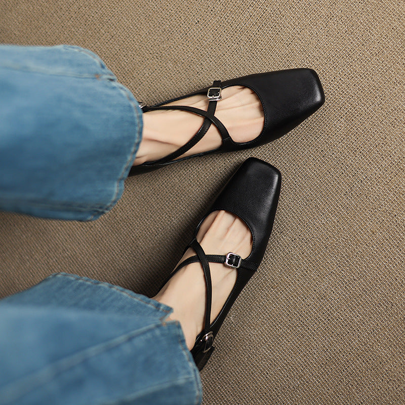 Marvane Kitten Heels in Pelle