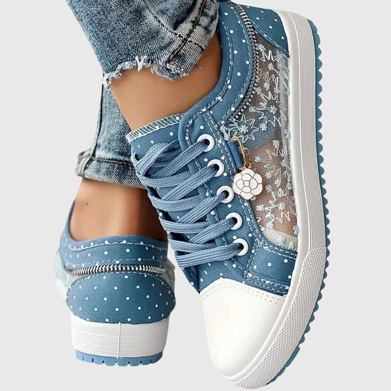 Elena| Supporting Sneakers