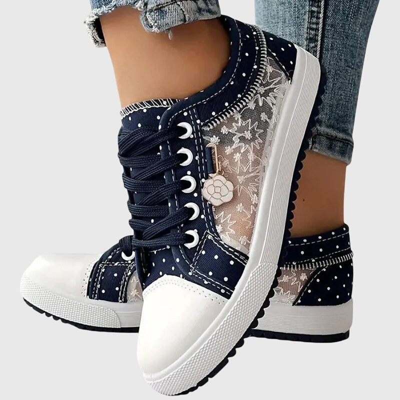 Elena| Supporting Sneakers