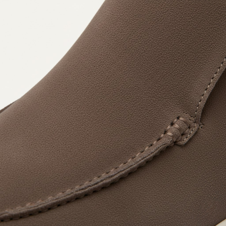 Chocolate suede men&