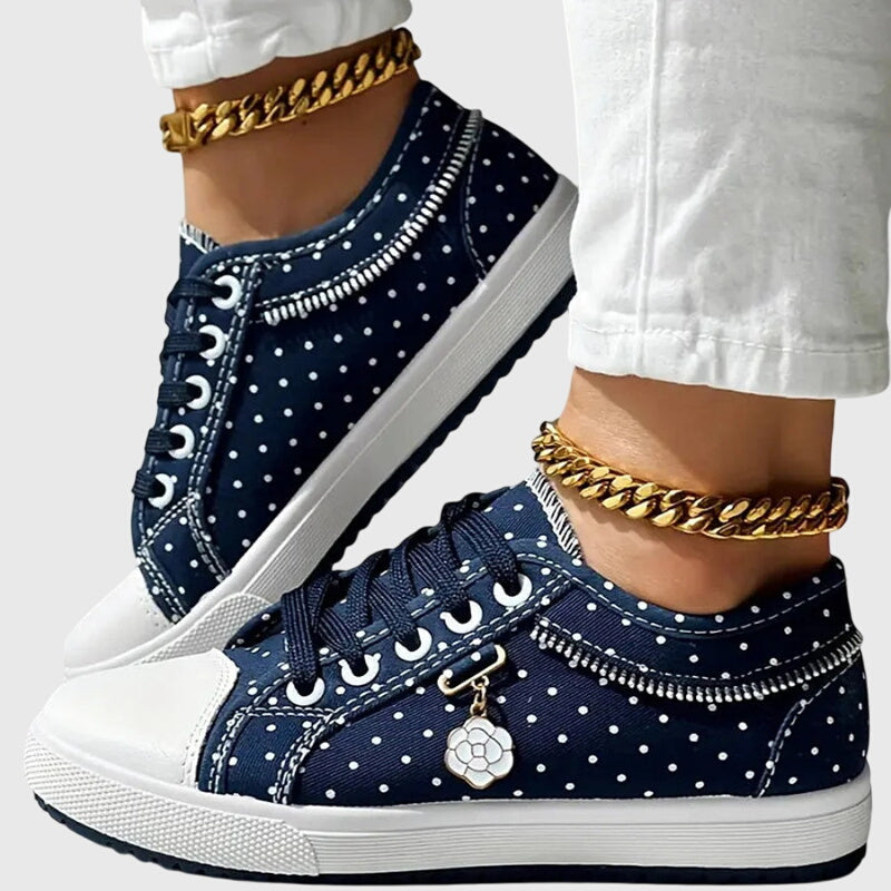 Elena| Supporting Sneakers