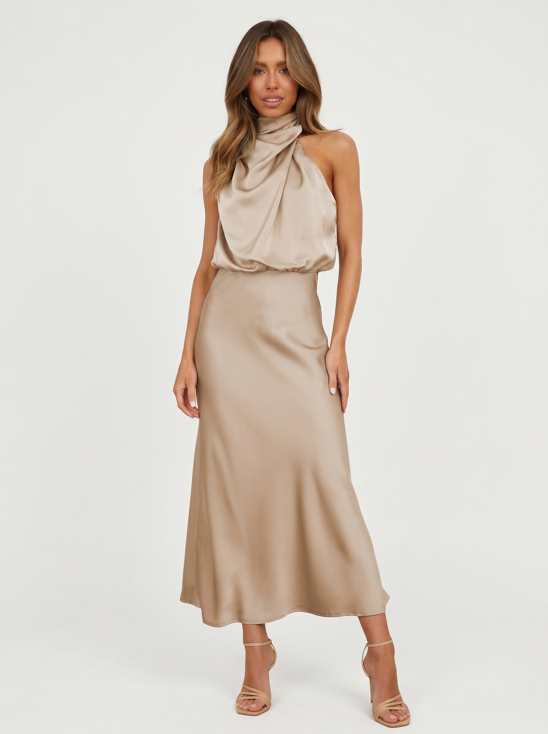 Sabrina | Abito Halter Eleganza Raffinata