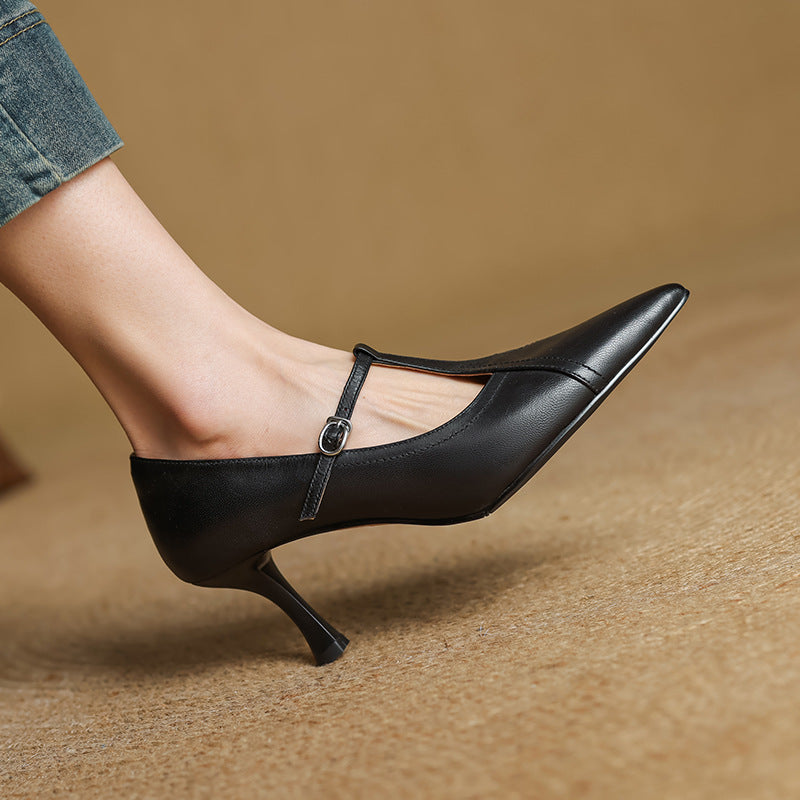 Pumps in Pelle Aveline con T-strap