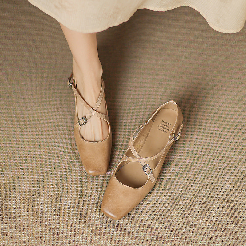 Marvane Kitten Heels in Pelle