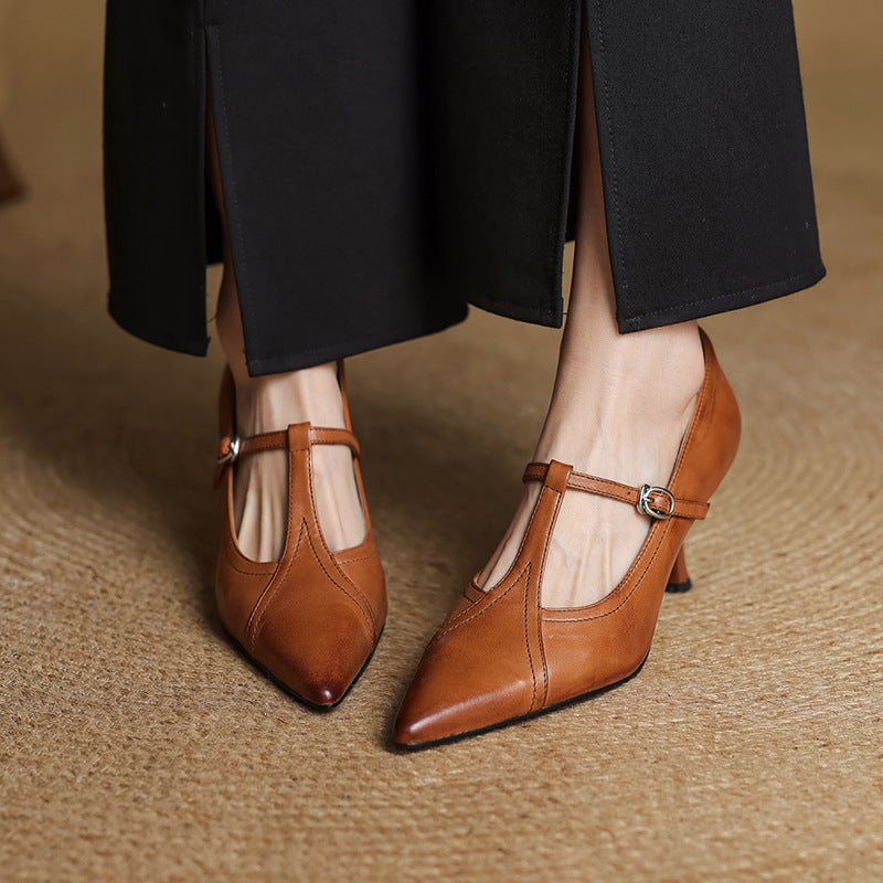Pumps in Pelle Aveline con T-strap