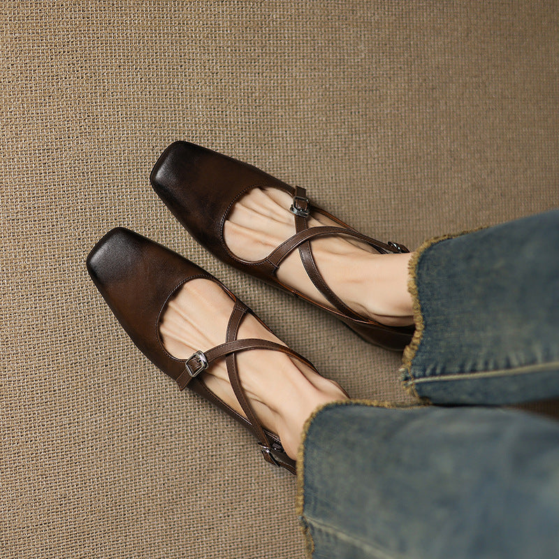 Marvane Kitten Heels in Pelle
