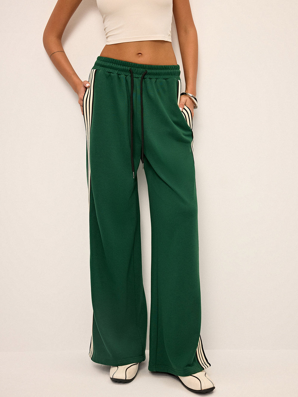 Women's wide-leg drawstring lounge trousers with side stripe detailing
