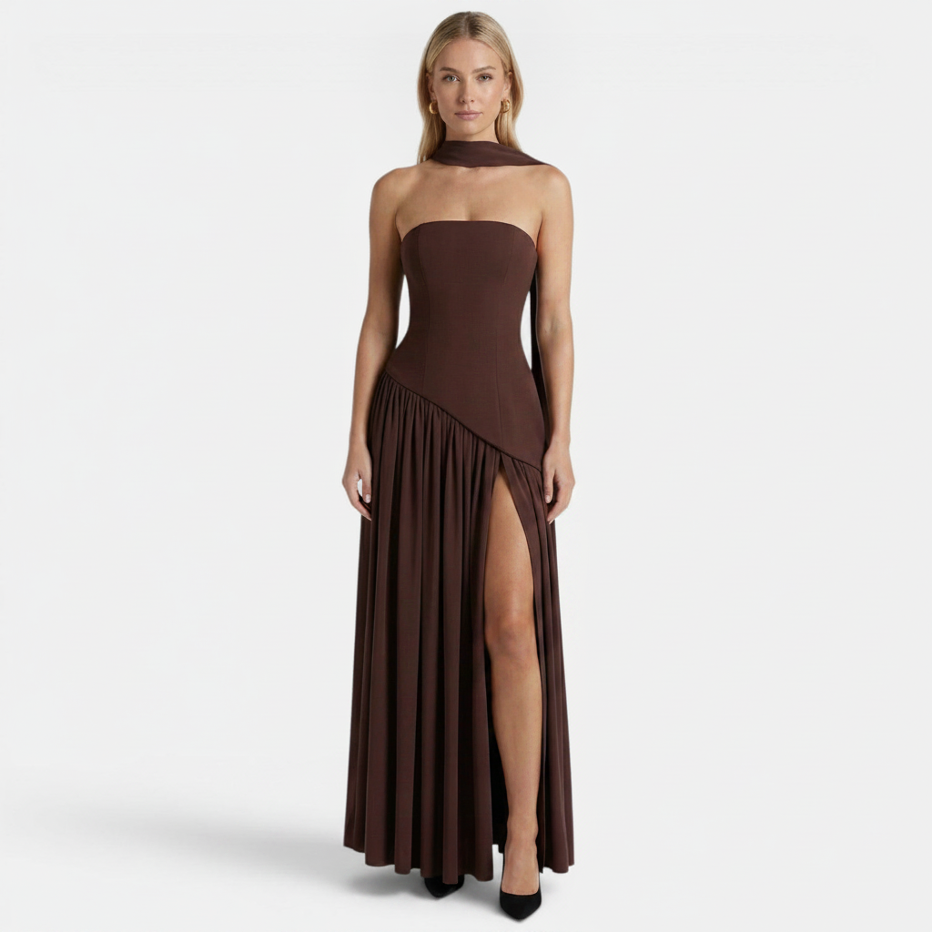 Belcien | Elegant Strapless Flowing Maxi Dress